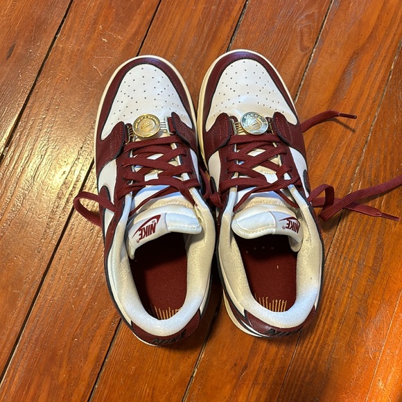 Nike Jordans Low Tops size 8.5 women’s - Picture 3 of 5